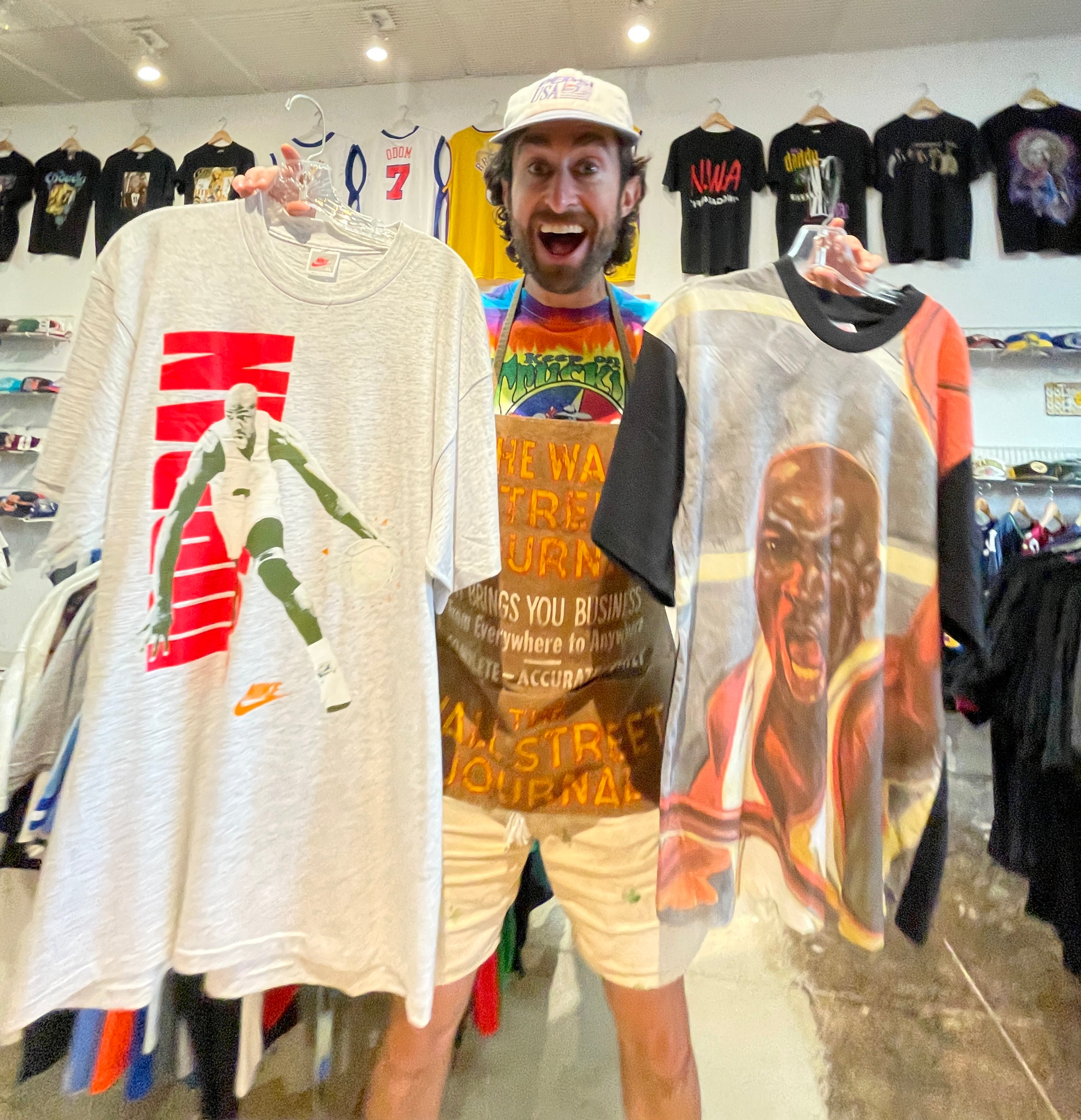 X \ Scott Rogowsky در X: «ICYMI I opened a brick n' morty vintage clothing  shop at 2525 Main St in Santa Monica called QUIZ DADDY'S CLOSET and you're  welcome to come