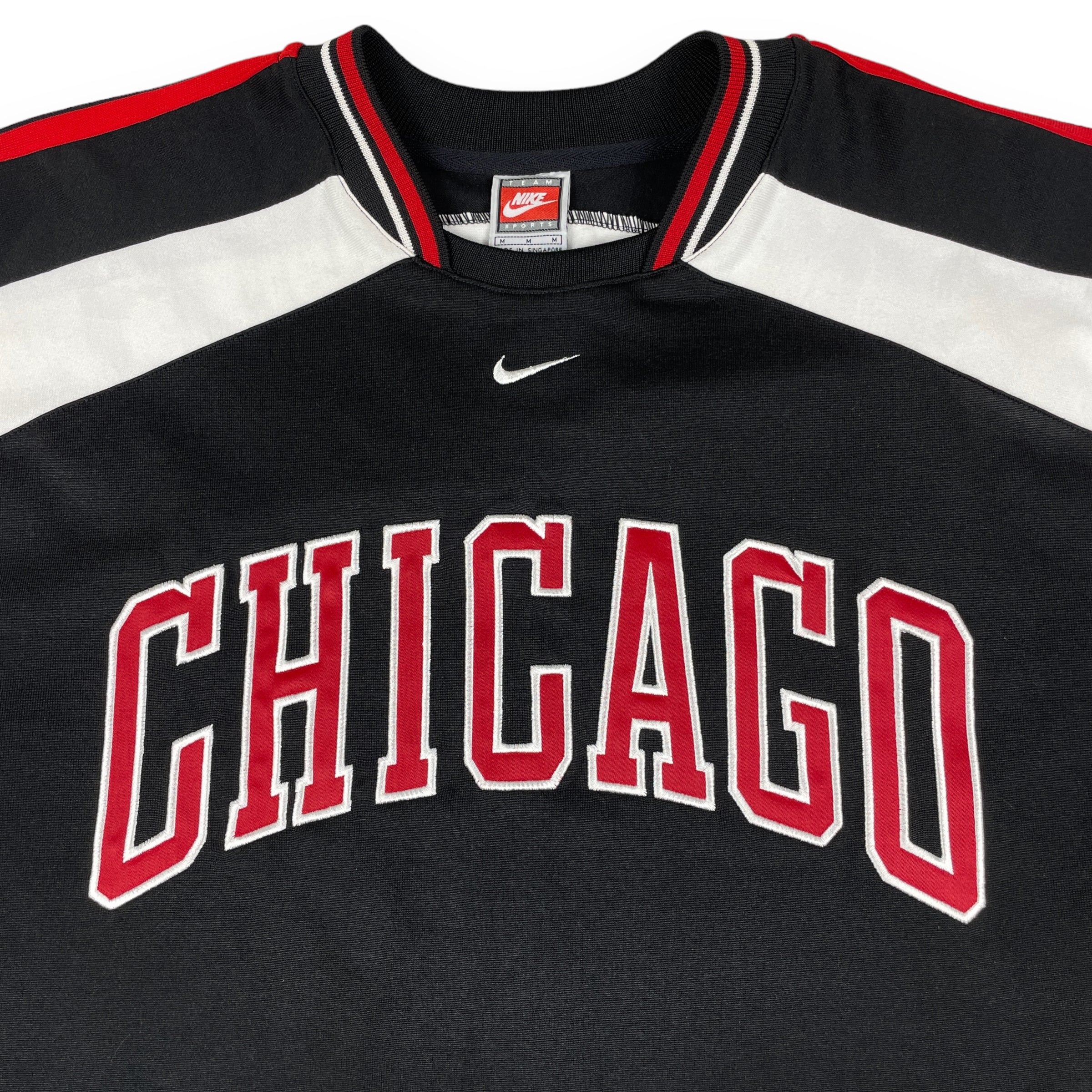 90s Nike Chicago Bulls Warm-Up Shirt (Deadstock)