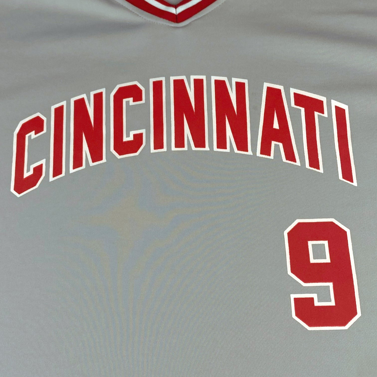 Cincinnati Reds - Road grey uniforms for Game 1. 🔥